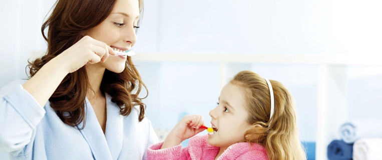 Следите за чисткой зубов своих детей